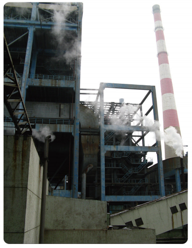 東營勝利發電廠新增脫硝設備基礎加固。( 2013年)