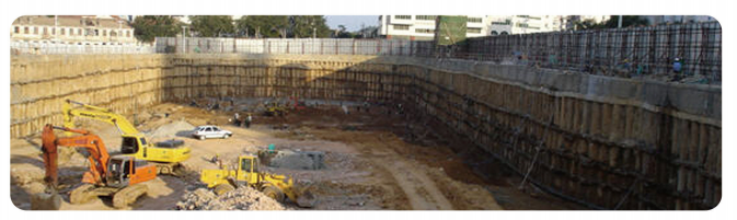 煙臺天鴻時代廣場濱海景區采用排樁＋預應力錨索進行基坑支護(2003年)